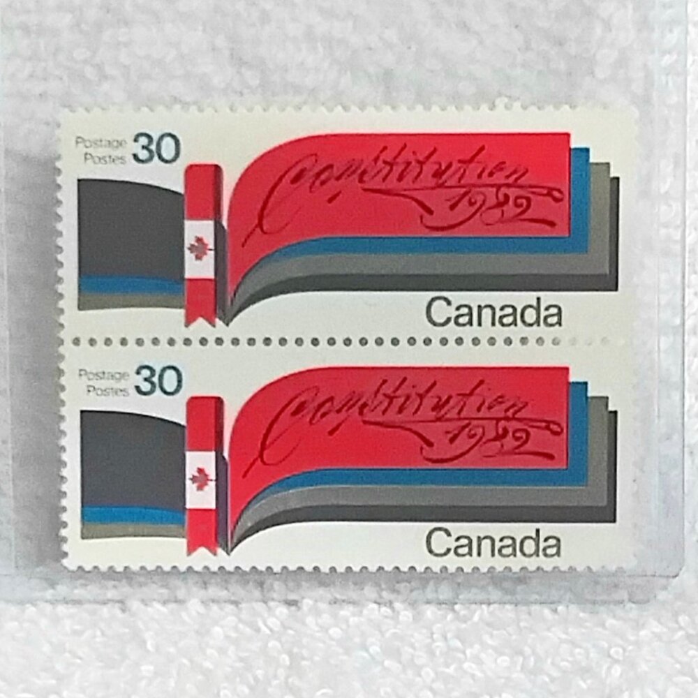 Uncirculated Canadian 1982 Constitution '82 Stamps Canada 30!!